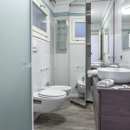 San Pantalon Apartment *